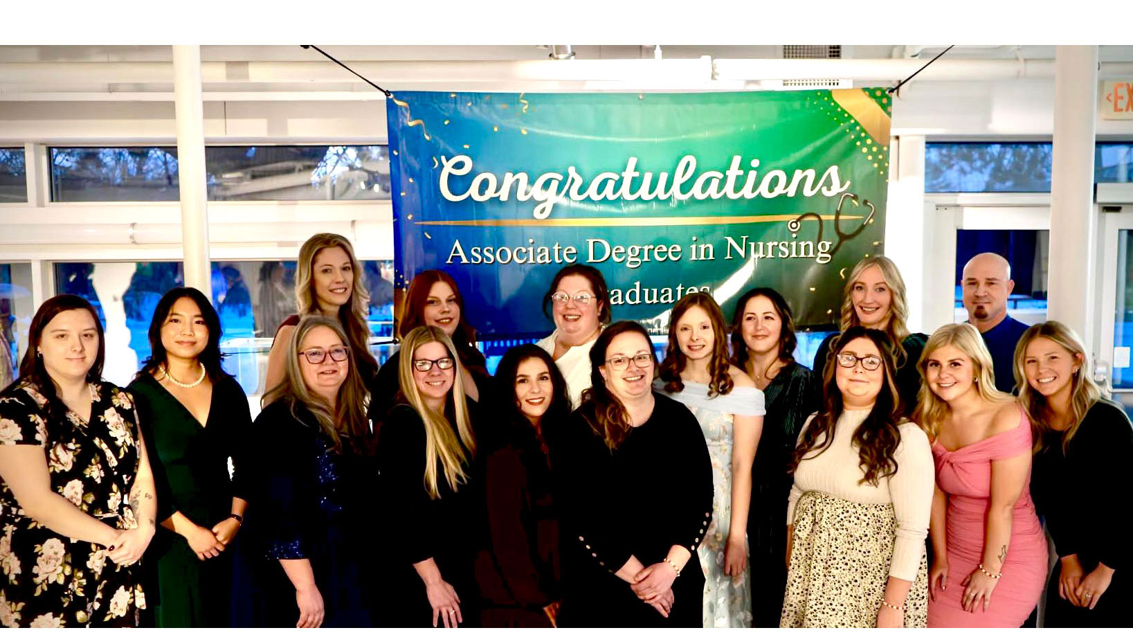 Front row, left to right: Diedre LaFave, Mika Oliver-Olson, Theresa Marohnic, Danielle Jacuzzo, Juliette Suriano, Ashleigh Herbst, Emma Jay, Bridget Wood, Samantha Sundell. Back Row, left to right: Jillian Willette, Natalie Carlson, Amanda Roe, Devyn Lusardi, Christine Floyd, Lindsey Roman and Dan Zintman. Photo credit: MVM Photo Co.